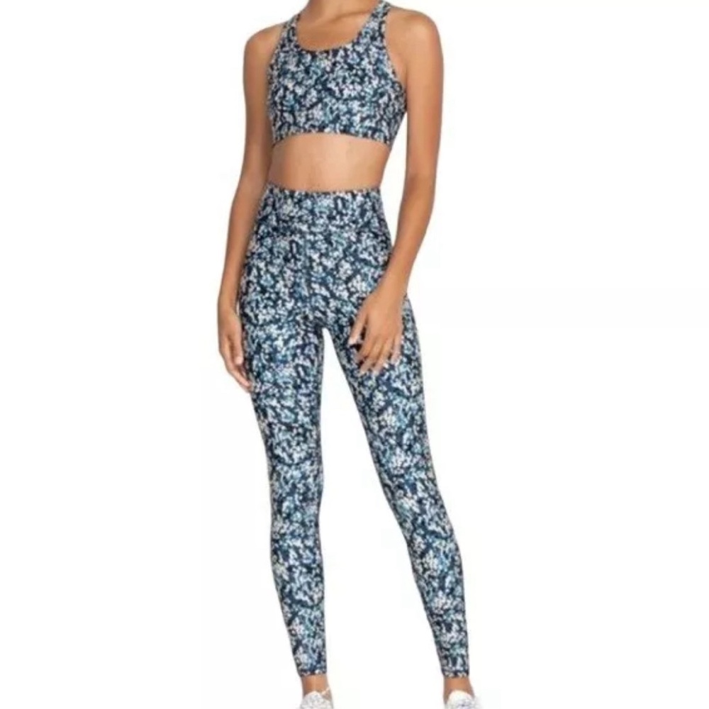 Johnny Was Calme Blue Floral Endurance High Rise 7/8 Leg NWT X SMALL MSRP $118